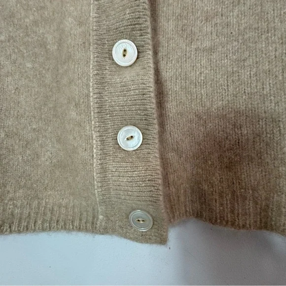 DeLoux 100% Imported Cashmere Cardigan 1950s Sweater Tan - Picture 6 of 13